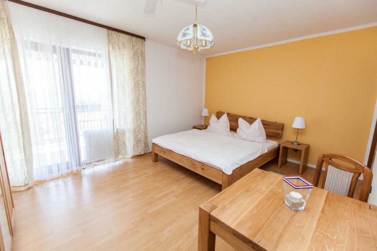Villa Lesic Dramalj Bagian luar foto